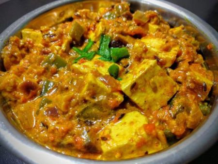 Karahi Paneer – Indian Cottage Cheese with Bell Peppers and Onions – The  Hungry Palate
